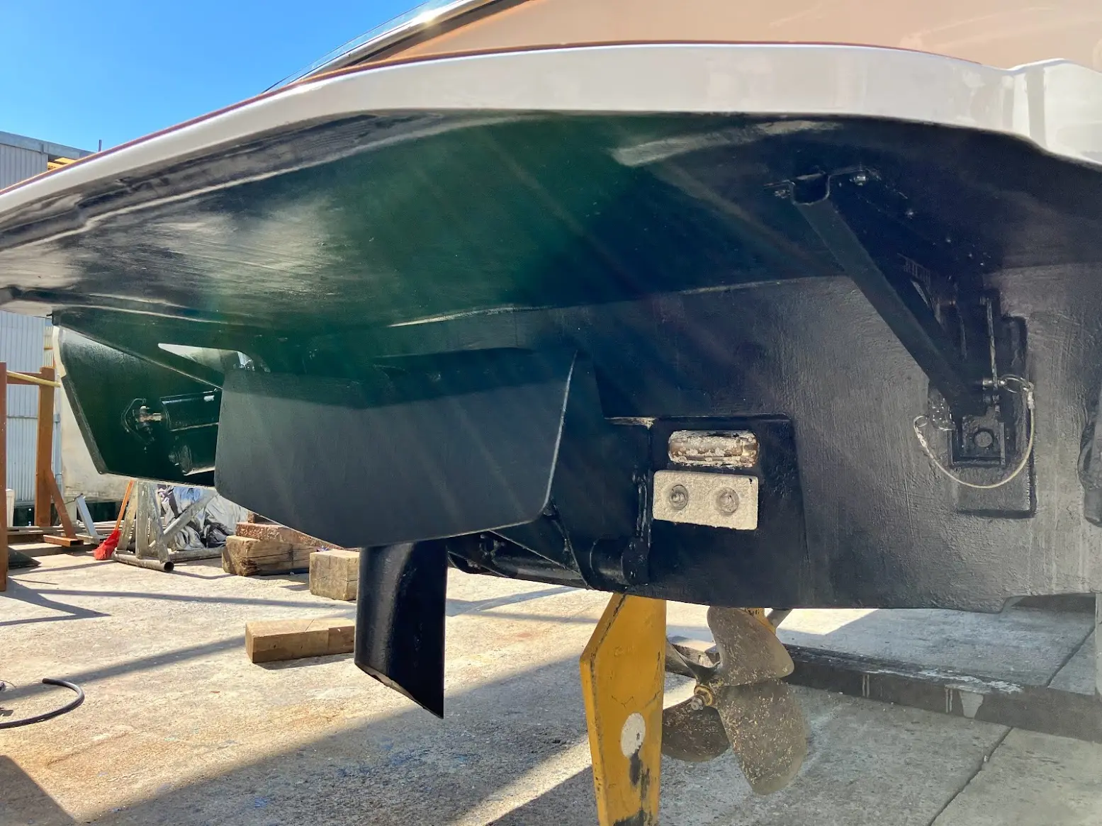 Axis Yanmar Interior 3