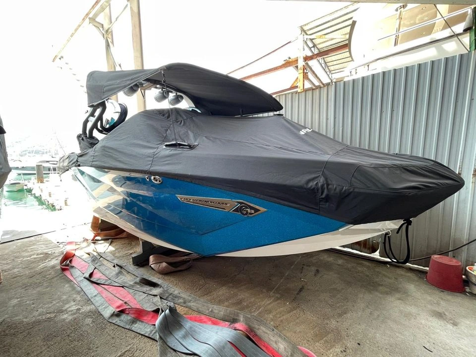 Nautique G23 Interior 4